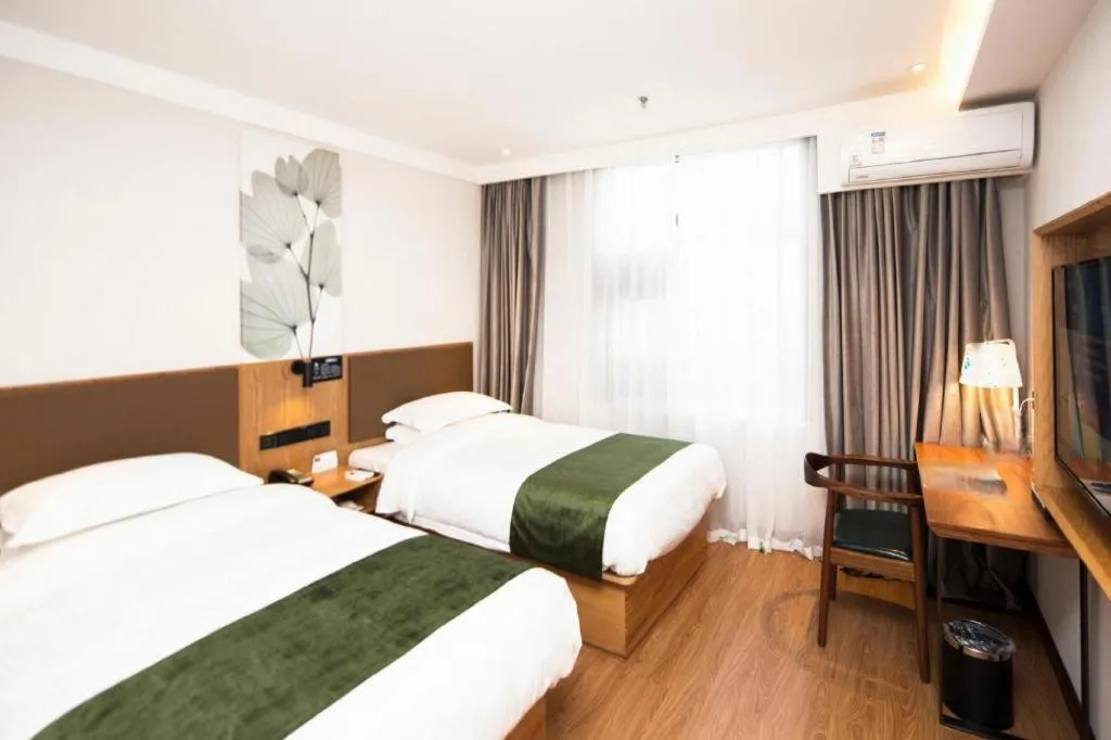 Bed in Green Tree Inn Tianjin Jinnan Linshijun University of Finance and Economics