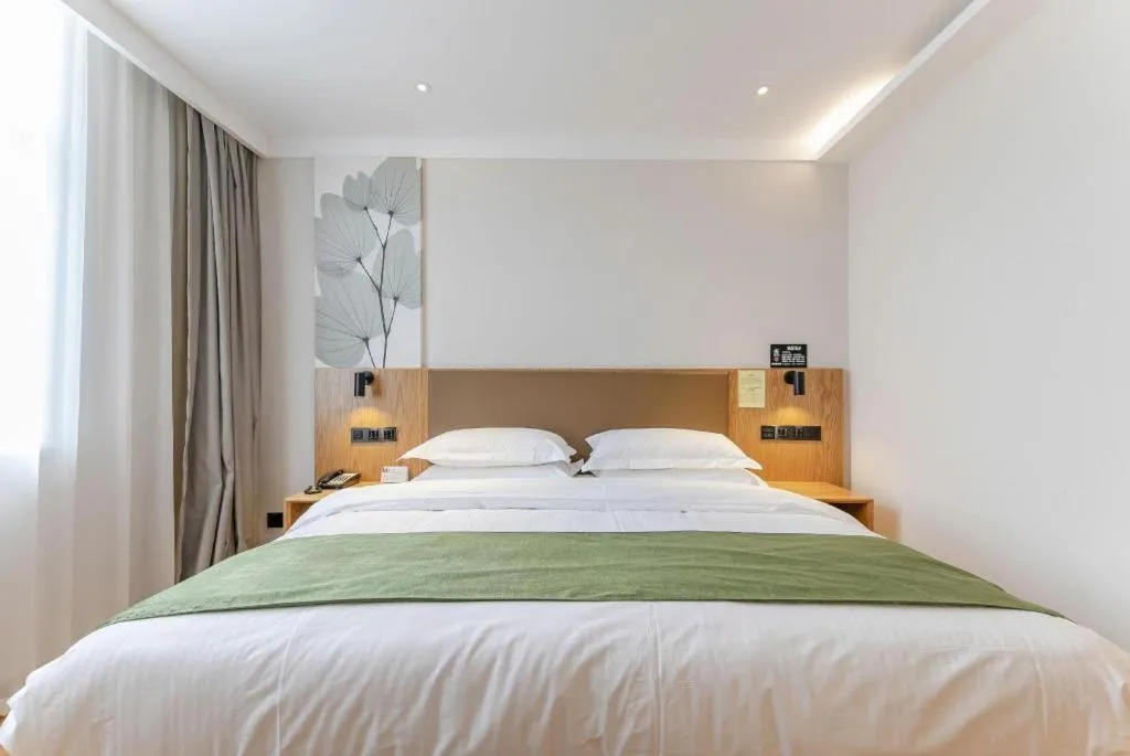 Bed in Green Tree Inn Tianjin Jinnan Linshijun University of Finance and Economics