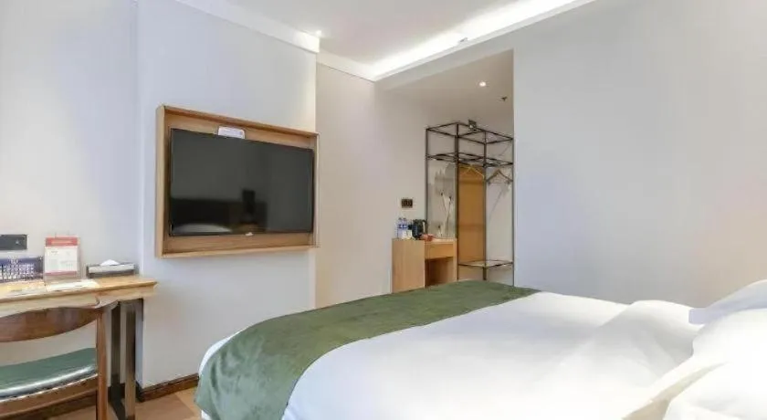 Bed in Green Tree Inn Tianjin Jinnan Linshijun University of Finance and Economics