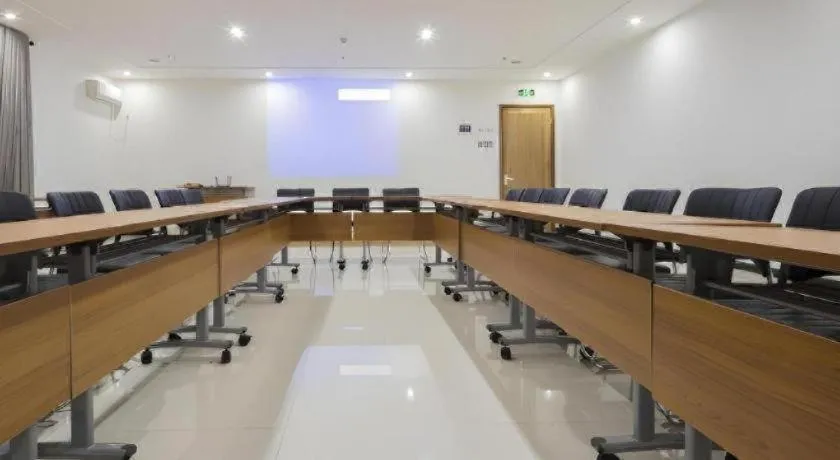 Green Tree Inn Tianjin Jinnan Linshijun University of Finance and Economics