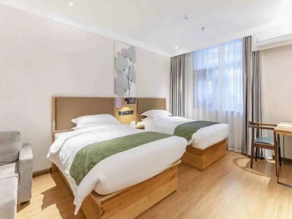 Bed in Green Tree Inn Tianjin Jinnan Linshijun University of Finance and Economics
