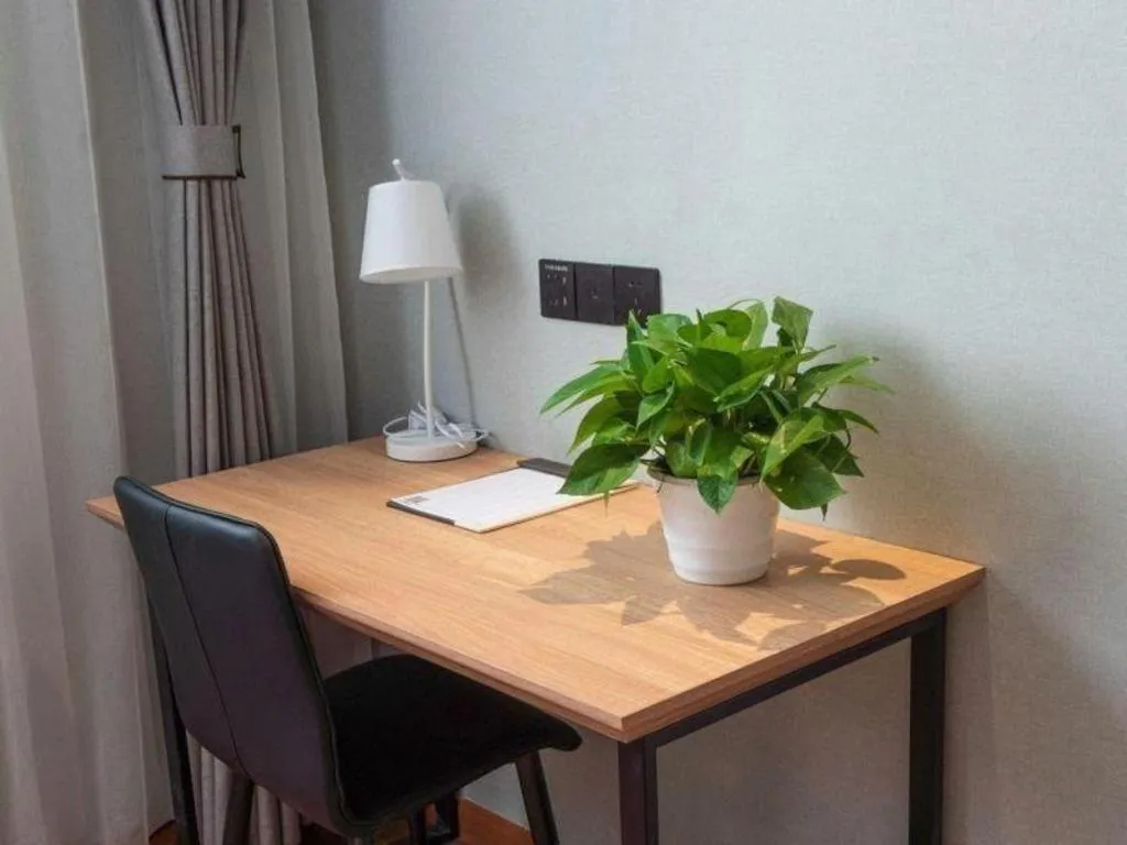 GreenTree Inn Express Suzhou Luzhi Ancient Town Scenic Area Xiaoshi Road