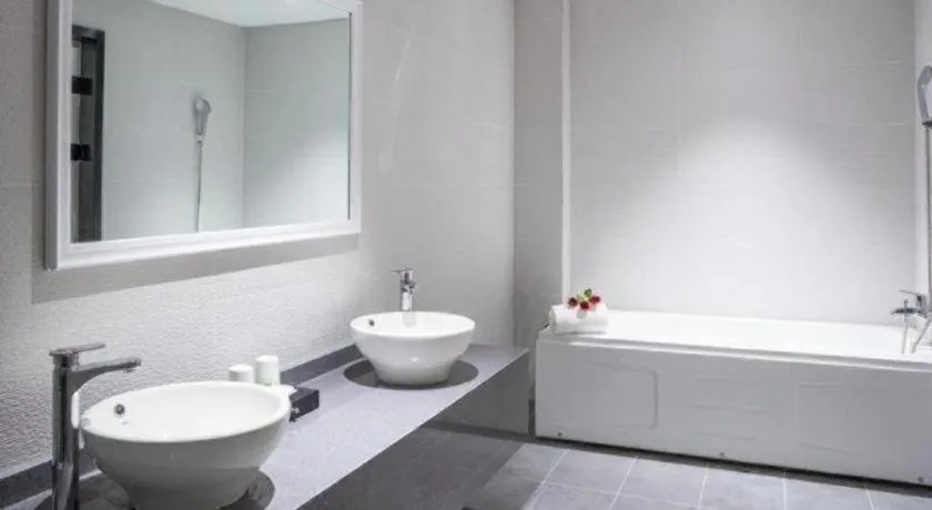 GreenTree Inn Express Suzhou Luzhi Ancient Town Scenic Area Xiaoshi Road