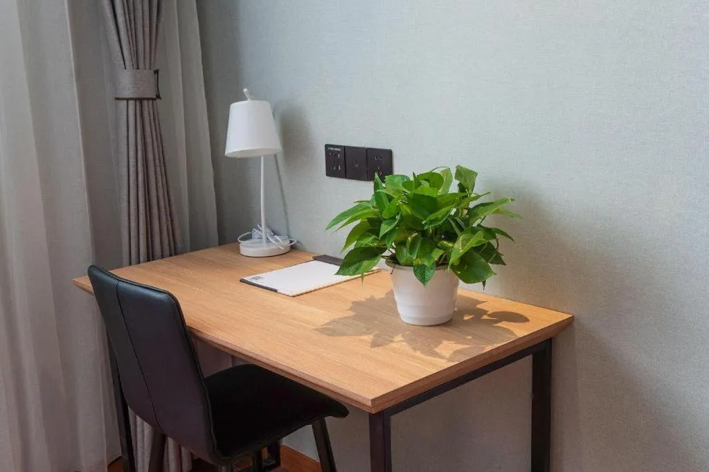 GreenTree Inn Express Suzhou Luzhi Ancient Town Scenic Area Xiaoshi Road