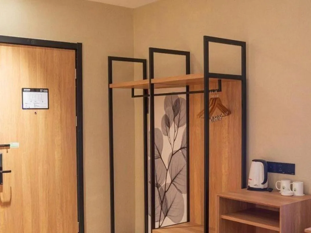 GreenTree Inn Express Suzhou Luzhi Ancient Town Scenic Area Xiaoshi Road