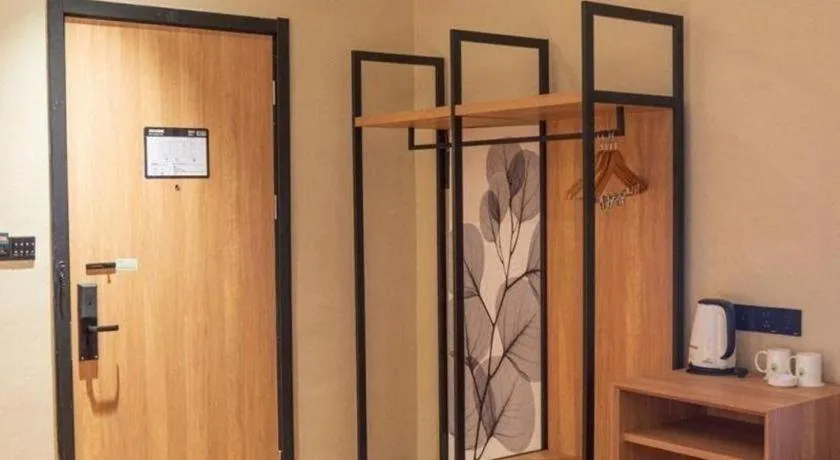 GreenTree Inn Express Suzhou Luzhi Ancient Town Scenic Area Xiaoshi Road