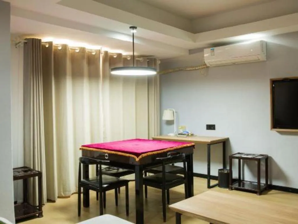 GreenTree Inn Express Hainan Haikou Haixiu Zhong Road