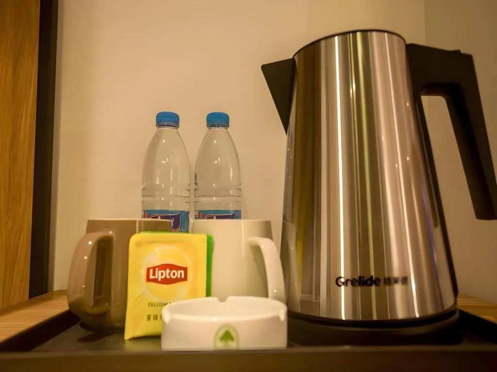 GreenTree Inn Express Hainan Haikou Haixiu Zhong Road