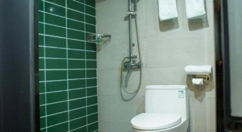 GreenTree Inn Express Hainan Haikou Haixiu Zhong Road