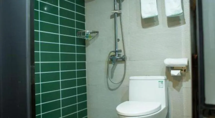 GreenTree Inn Express Hainan Haikou Haixiu Zhong Road