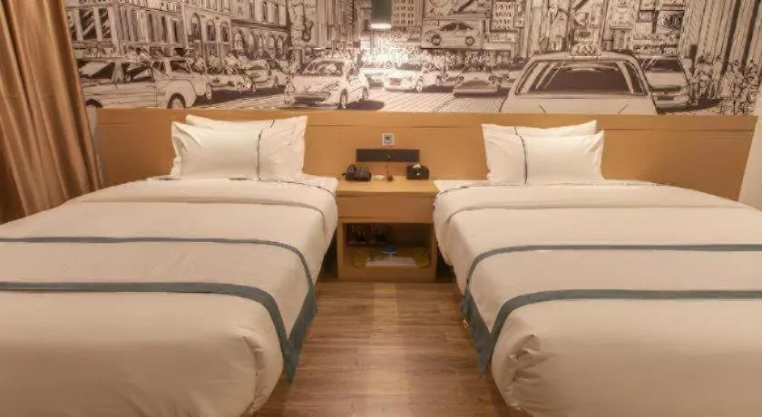 Bed in City Comfort Inn Wuhan Jianghan Road Xunlimen Metro Station