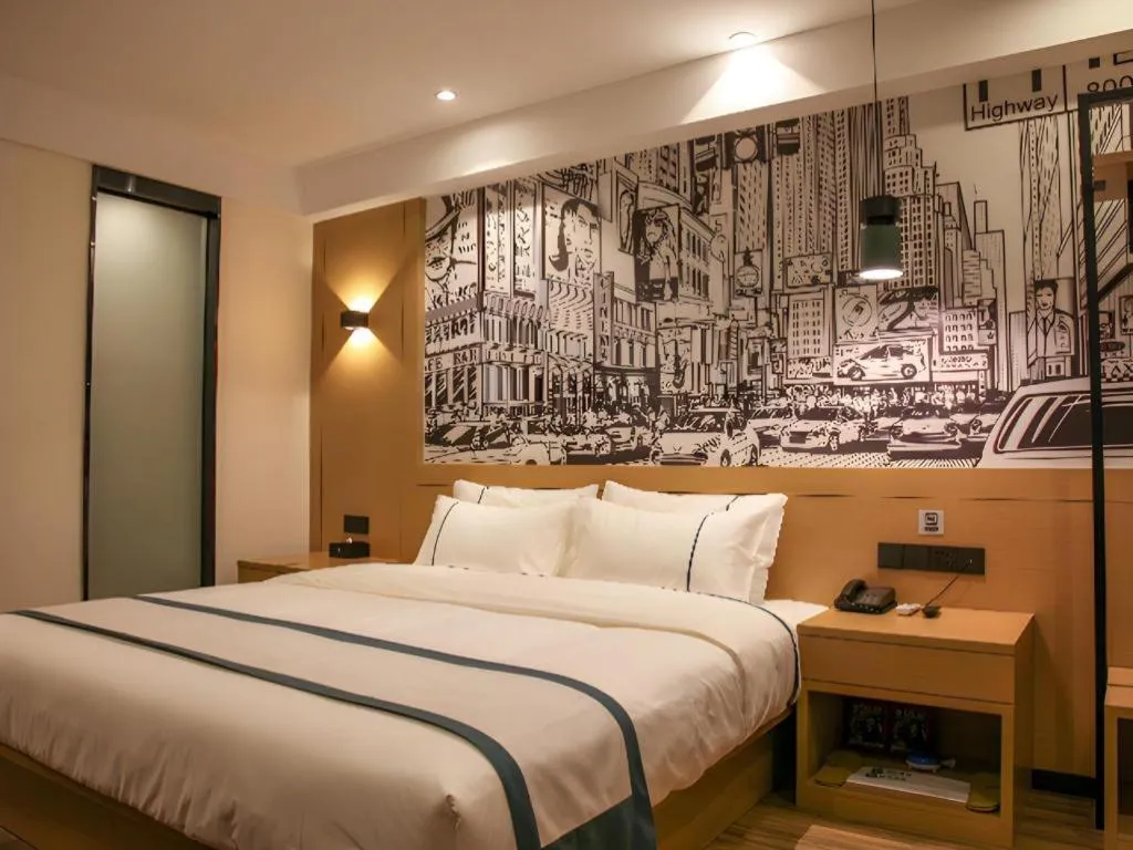 Bed in City Comfort Inn Wuhan Jianghan Road Xunlimen Metro Station