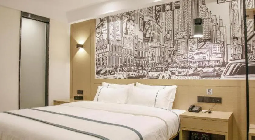 Bed in City Comfort Inn Wuhan Jianghan Road Xunlimen Metro Station