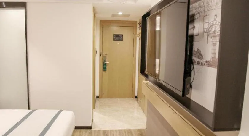 Bed in City Comfort Inn Wuhan Jianghan Road Xunlimen Metro Station