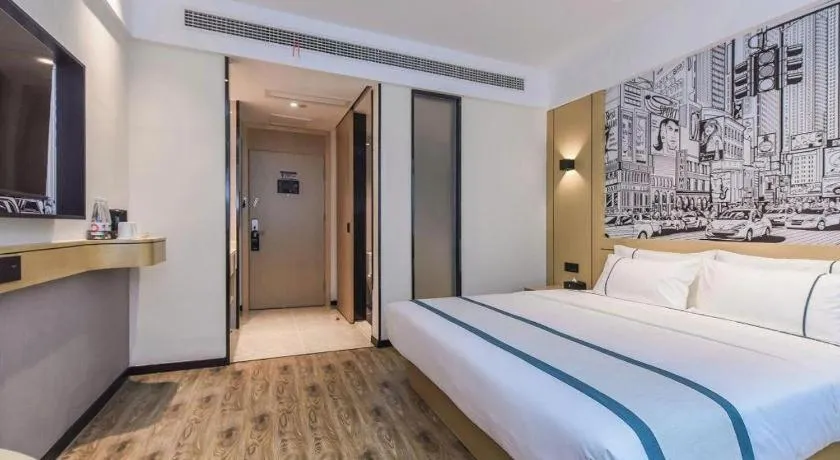 Bed in City Comfort Inn Chongqing Pengshui Yujing Jiangshan