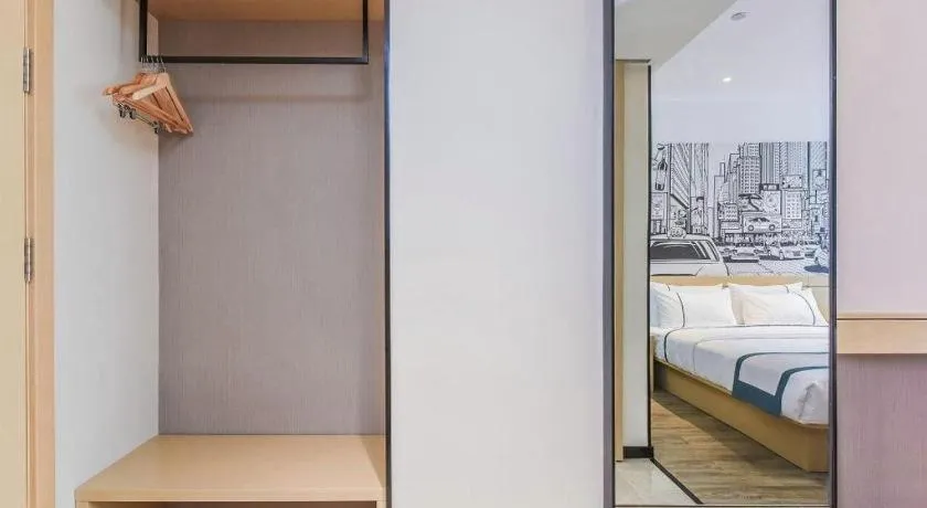 Bed in City Comfort Inn Chongqing Pengshui Yujing Jiangshan