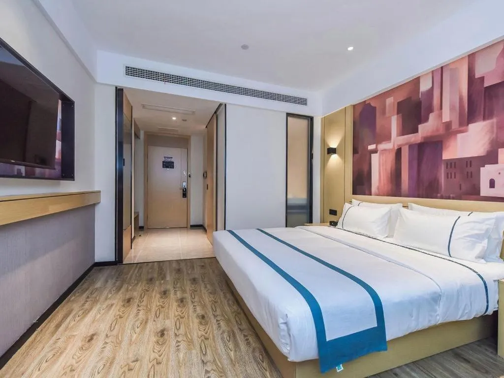 Bed in City Comfort Inn Chongqing Pengshui Yujing Jiangshan