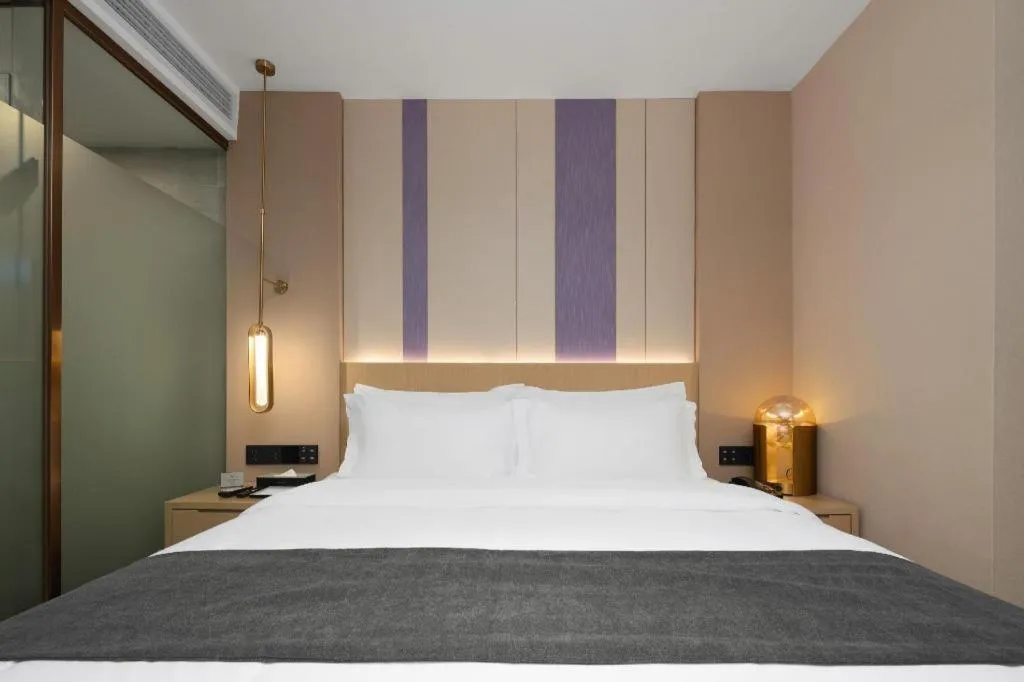 Bed in Lavande Hotel Guangzhou Quzhuang Metro Station