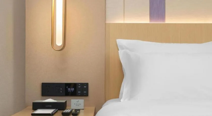 Bed in Lavande Hotel Guangzhou Quzhuang Metro Station