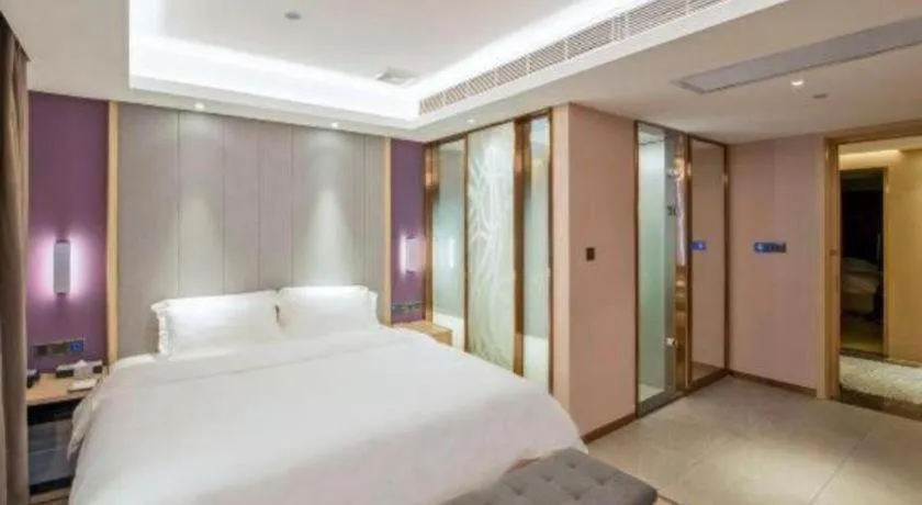 Bed in Lavande Hotel Guangzhou Jiahewanggang Metro Station Konggang Avenue Jinbo Plaza