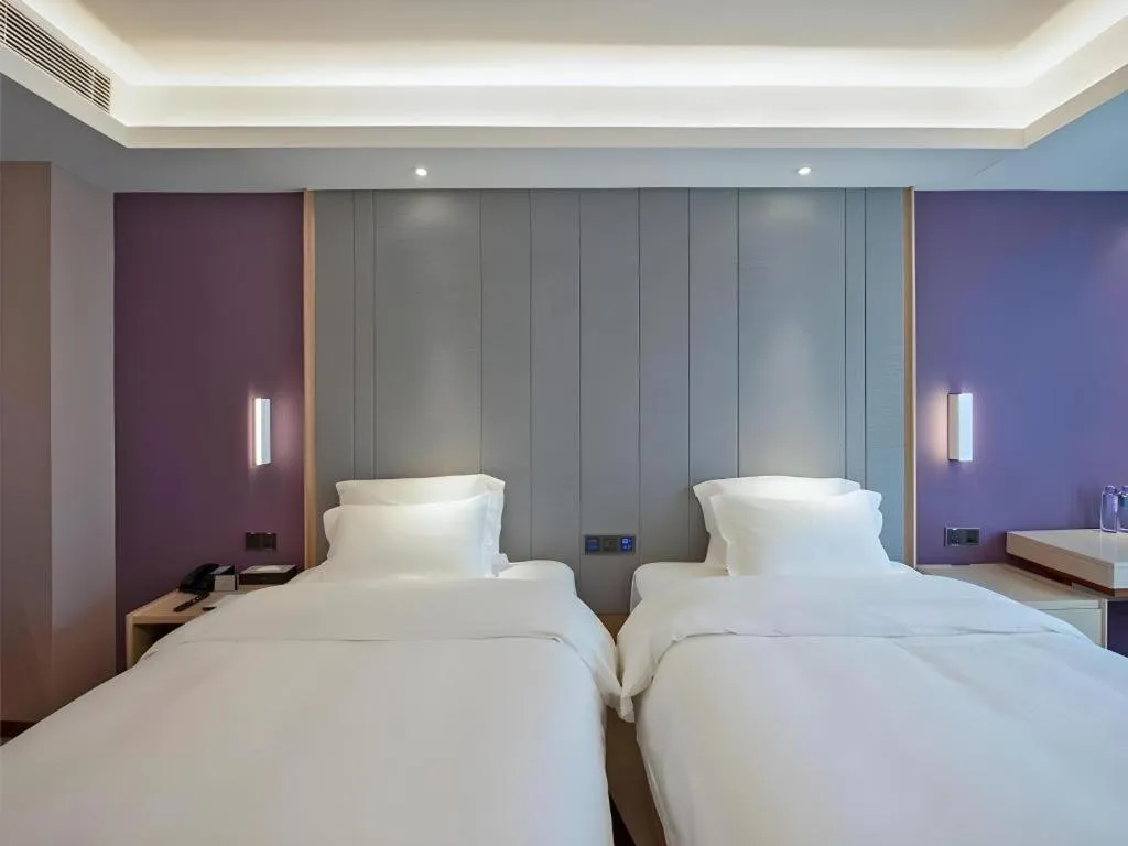 Bed in Lavande Hotel Guangzhou Jiahewanggang Metro Station Konggang Avenue Jinbo Plaza