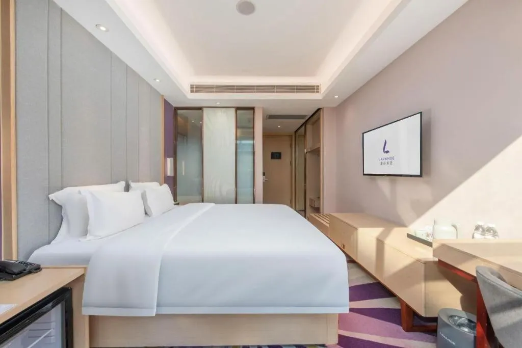 Bed in Lavande Hotel Guangzhou Jiahewanggang Metro Station Konggang Avenue Jinbo Plaza