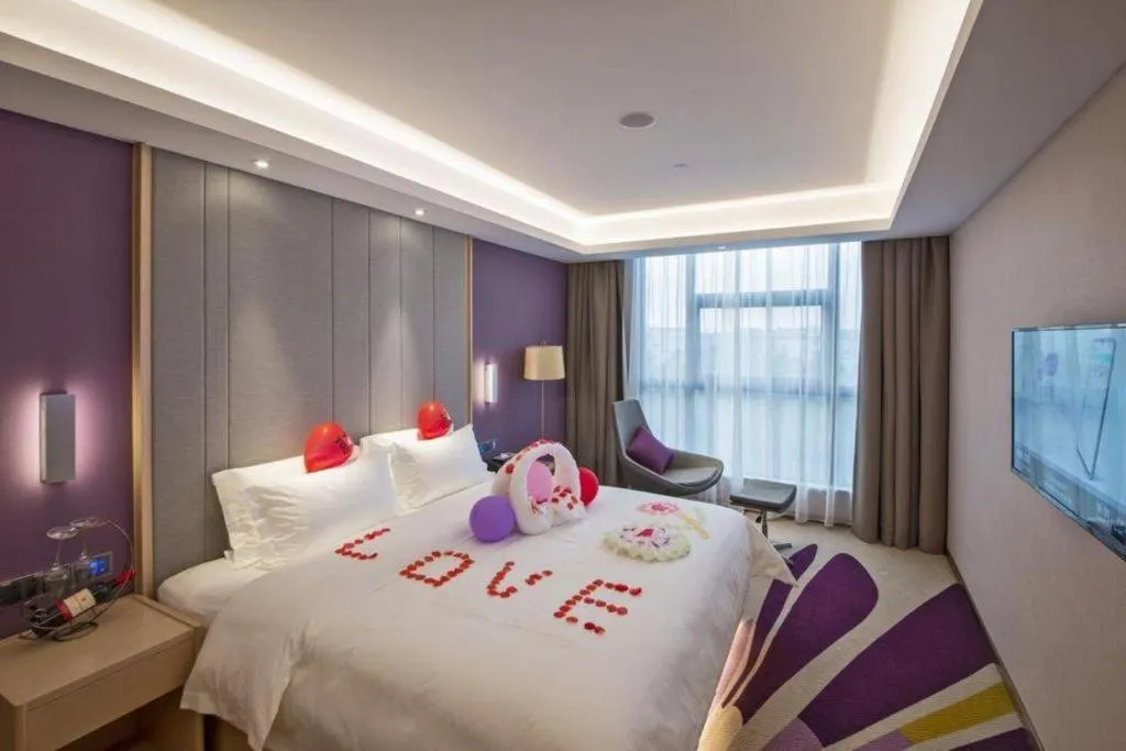 Bed in Lavande Hotel Guangzhou Jiahewanggang Metro Station Konggang Avenue Jinbo Plaza