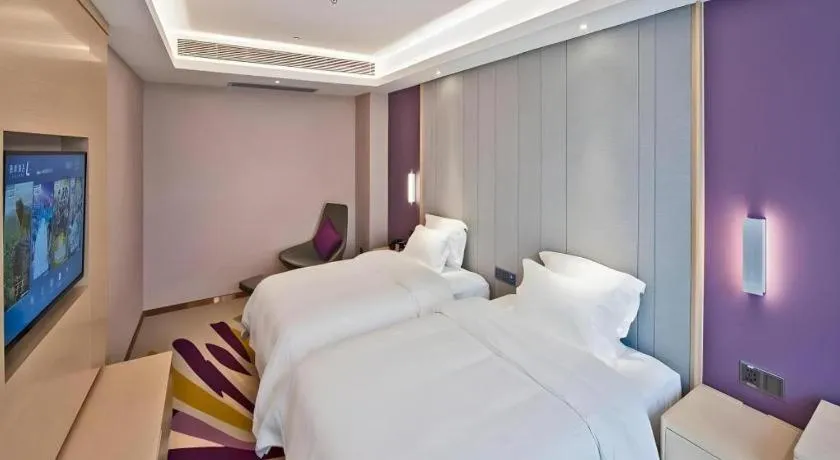 Bed in Lavande Hotel Guangzhou Jiahewanggang Metro Station Konggang Avenue Jinbo Plaza