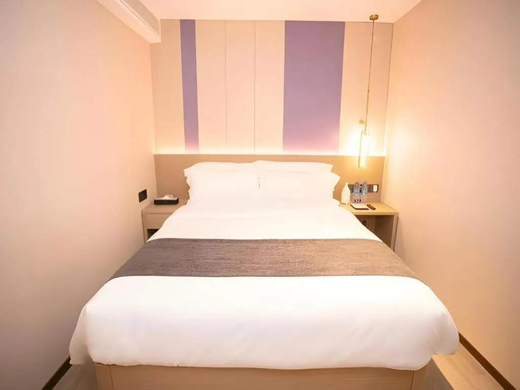 Bed in Lavande Hotel Shenzhen East Gate Wanxiang City Guomao Metro Statipn