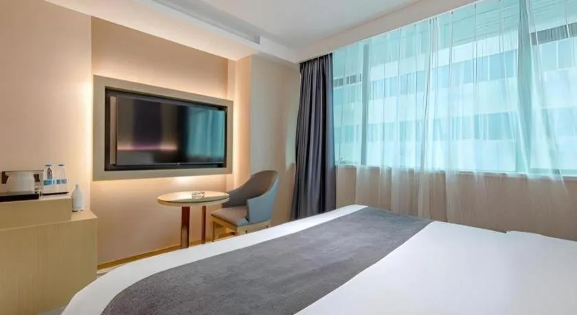 Bed in Lavande Hotel Shenzhen East Gate Wanxiang City Guomao Metro Statipn