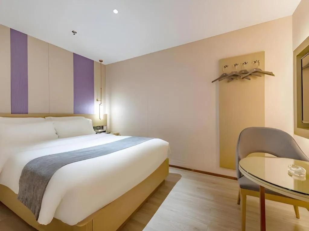 Bed in Lavande Hotel Shenzhen East Gate Wanxiang City Guomao Metro Statipn