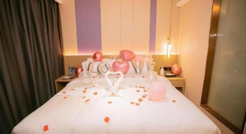 Bed in Lavande Hotel Shenzhen East Gate Wanxiang City Guomao Metro Statipn