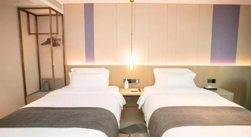 Bed in Lavande Hotel Shenzhen East Gate Wanxiang City Guomao Metro Statipn
