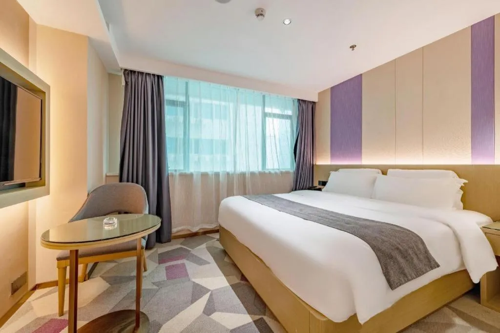 Bed in Lavande Hotel Shenzhen East Gate Wanxiang City Guomao Metro Statipn