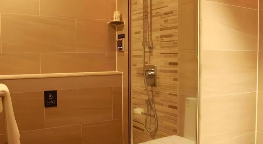 Lavande Hotel Shenzhen East Gate Wanxiang City Guomao Metro Statipn