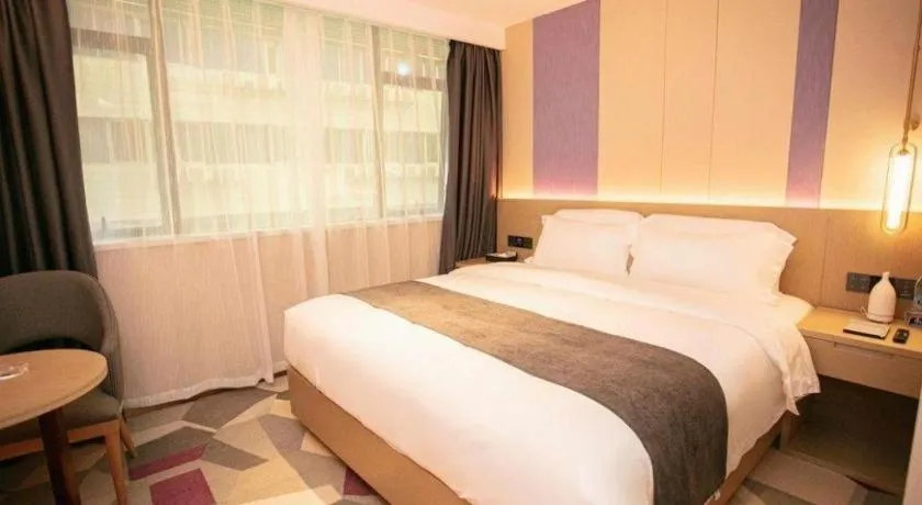 Bed in Lavande Hotel Shenzhen East Gate Wanxiang City Guomao Metro Statipn