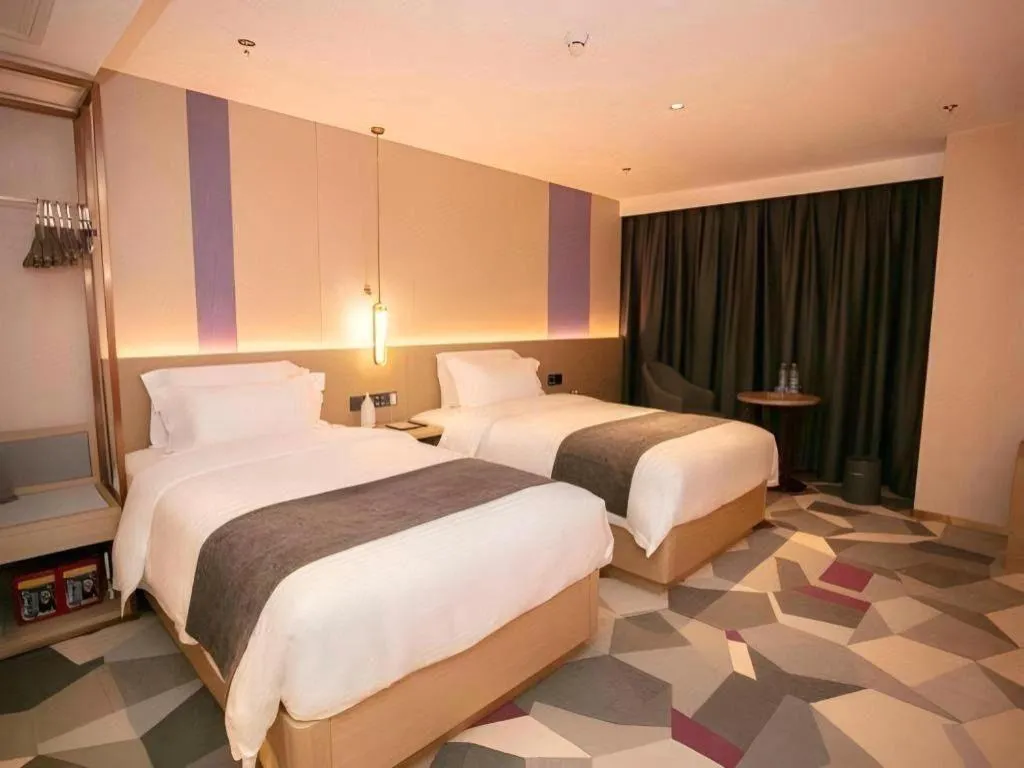Bed in Lavande Hotel Shenzhen East Gate Wanxiang City Guomao Metro Statipn
