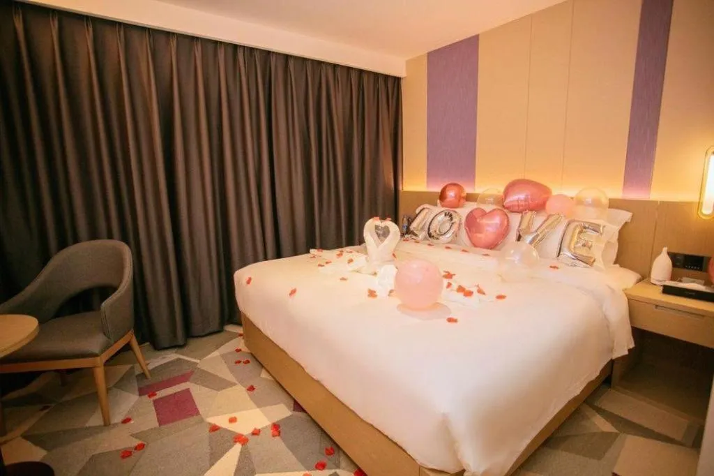 Bed in Lavande Hotel Shenzhen East Gate Wanxiang City Guomao Metro Statipn
