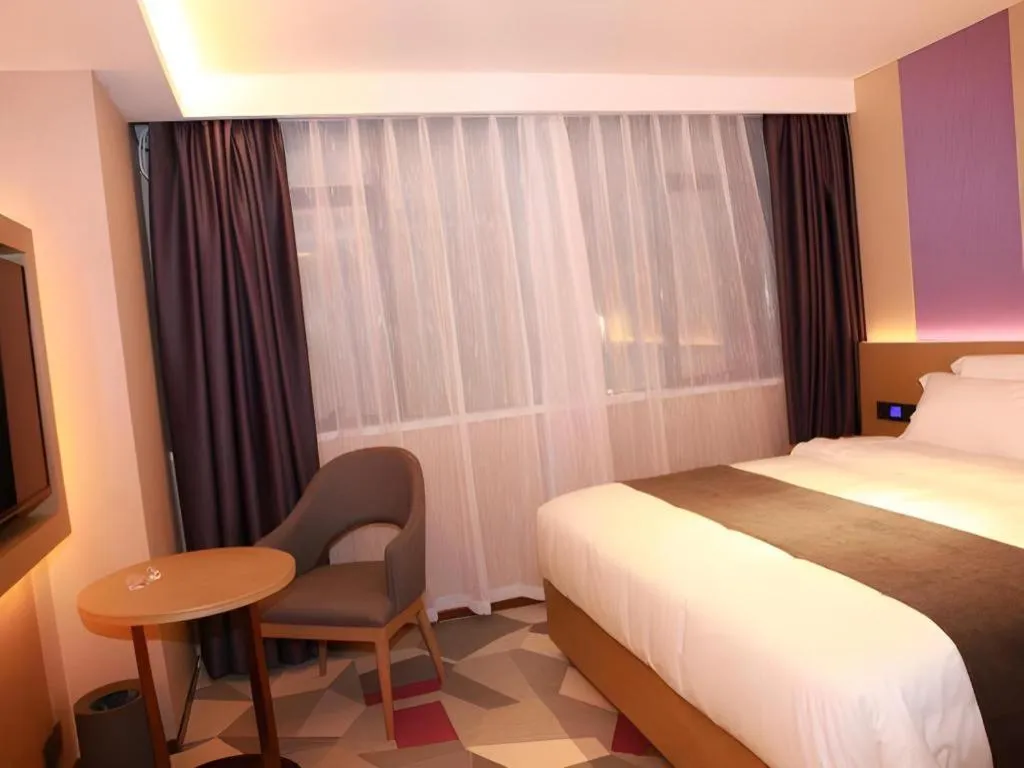 Bed in Lavande Hotel Shenzhen East Gate Wanxiang City Guomao Metro Statipn