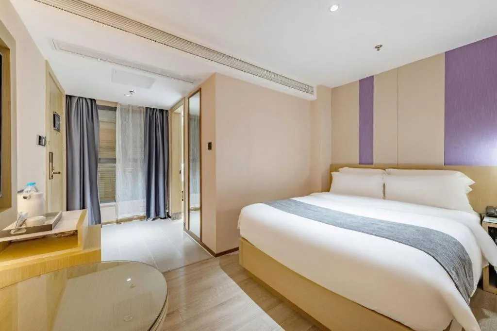 Bed in Lavande Hotel Shenzhen East Gate Wanxiang City Guomao Metro Statipn