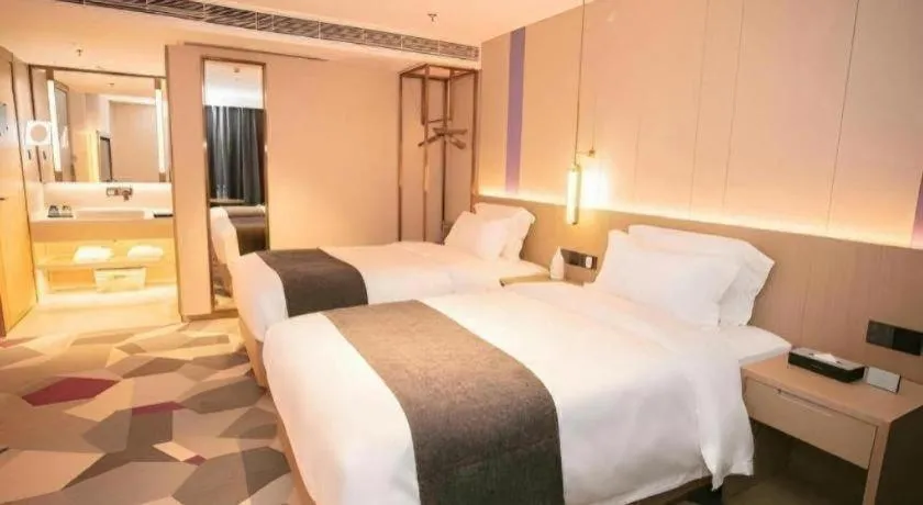 Bed in Lavande Hotel Shenzhen East Gate Wanxiang City Guomao Metro Statipn