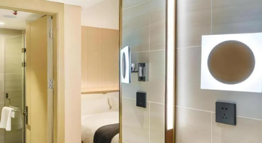 Lavande Hotel Shenzhen East Gate Wanxiang City Guomao Metro Statipn