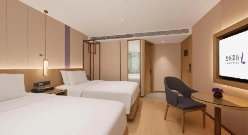 Bed in Lavande Hotel Shenzhen East Gate Wanxiang City Guomao Metro Statipn