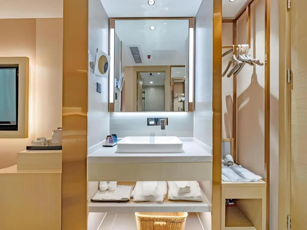 Lavande Hotel Shenzhen East Gate Wanxiang City Guomao Metro Statipn