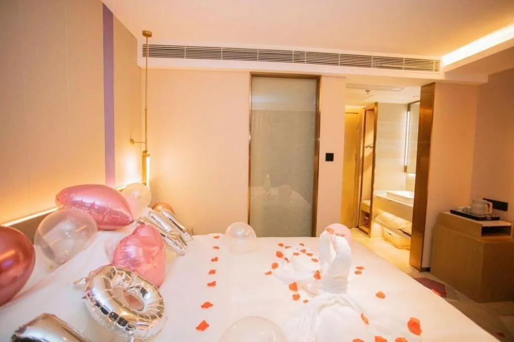Bed in Lavande Hotel Shenzhen East Gate Wanxiang City Guomao Metro Statipn