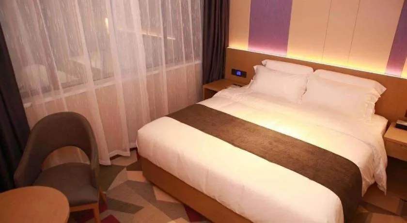 Bed in Lavande Hotel Shenzhen East Gate Wanxiang City Guomao Metro Statipn