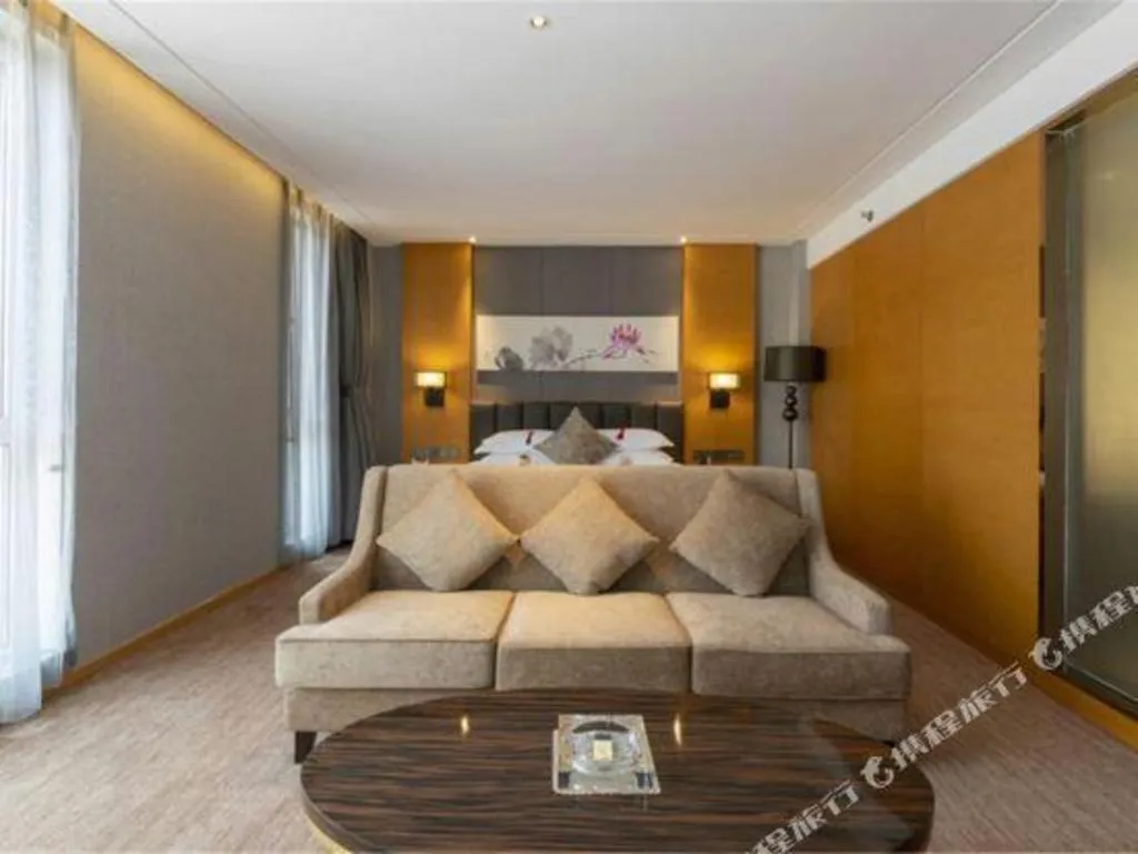 Borrman Hotel Jinan Yijia Exhibition Center Laotun Metro Station