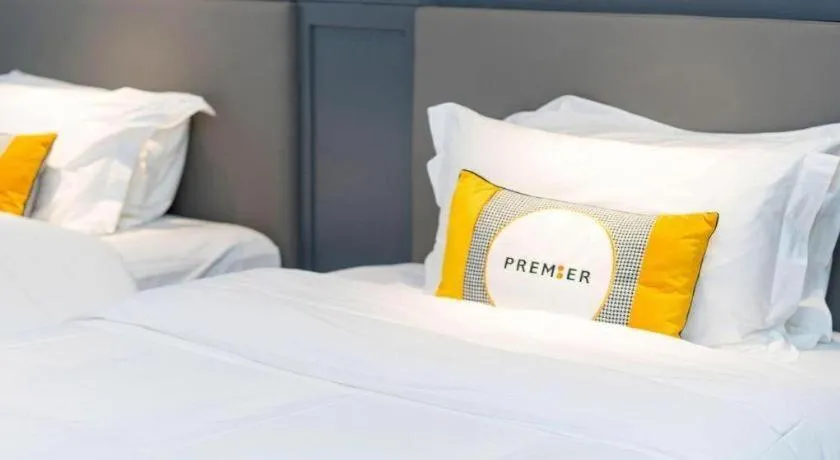 Bed in City Comfort Premier Hotel Guangzhou Tower Chigang Metro Station Pazhou Exhibition