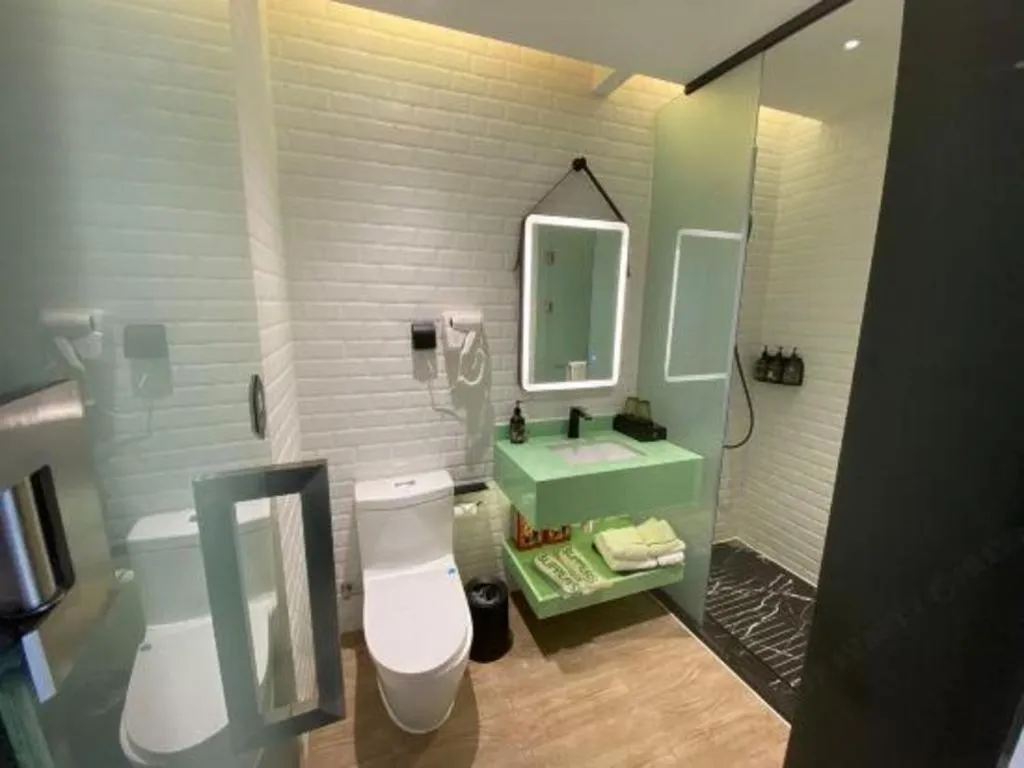 City Comfort Premier Hotel Guangzhou Tower Chigang Metro Station Pazhou Exhibition