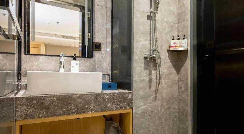 Echarm Hotel Guangzhou Gangding Huashi Metro Station